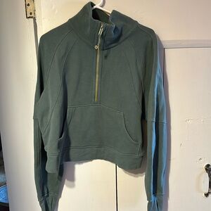 Lululemon scuba funnel neck cropped sweatshirt. Sage green size M/L